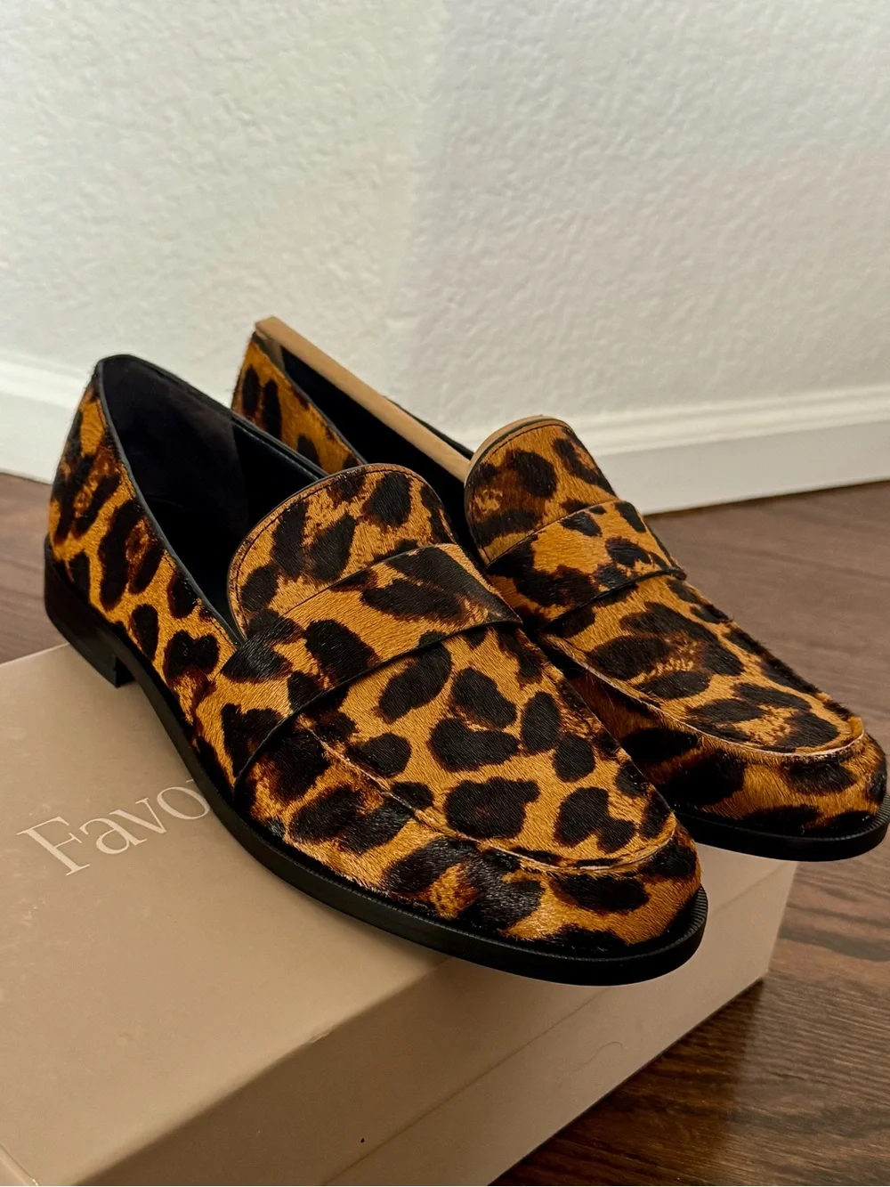 New in box! Favorite Daughter Leopard print Calf Hair Loafers Lola Too